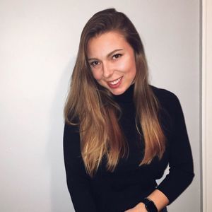 Meet your Posher, Joelle